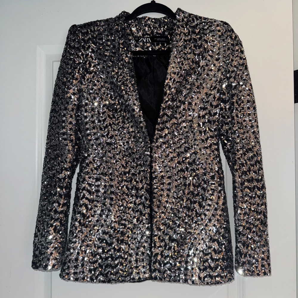 Zara Silver Sequin Blazer - Picture 4 of 12